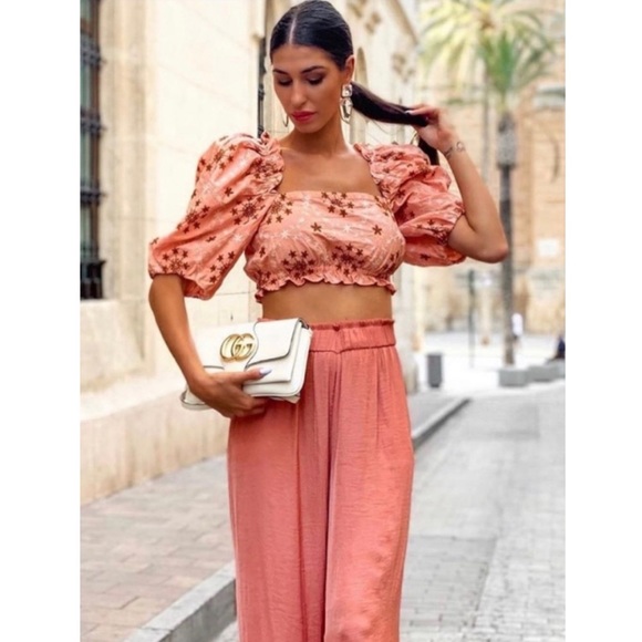 Zara Tops Zara Floral Embroidered Puff Sleeve Crop Top Poshmark